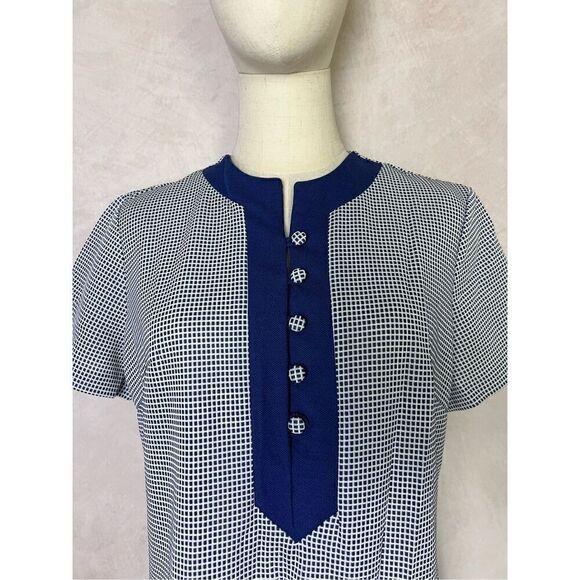 Vintage Mod Shift Dress 1970s - Picture 2 of 5